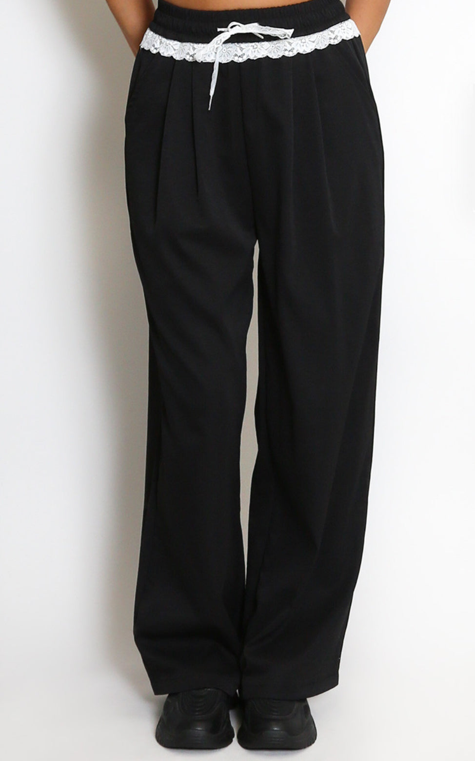 Lace Joggers (Black)